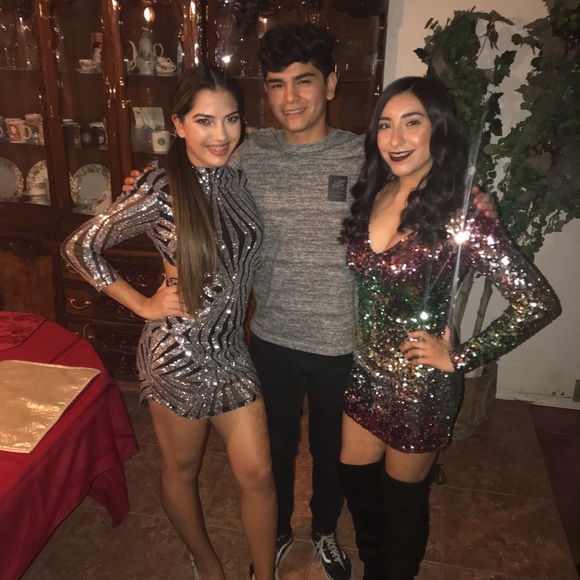 Backless sequin dress - Picture 5 of 5